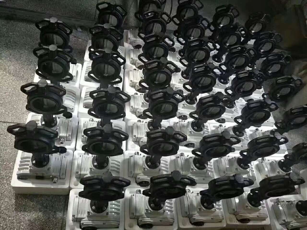 電動閥門.jpg 電動閥門.jpg