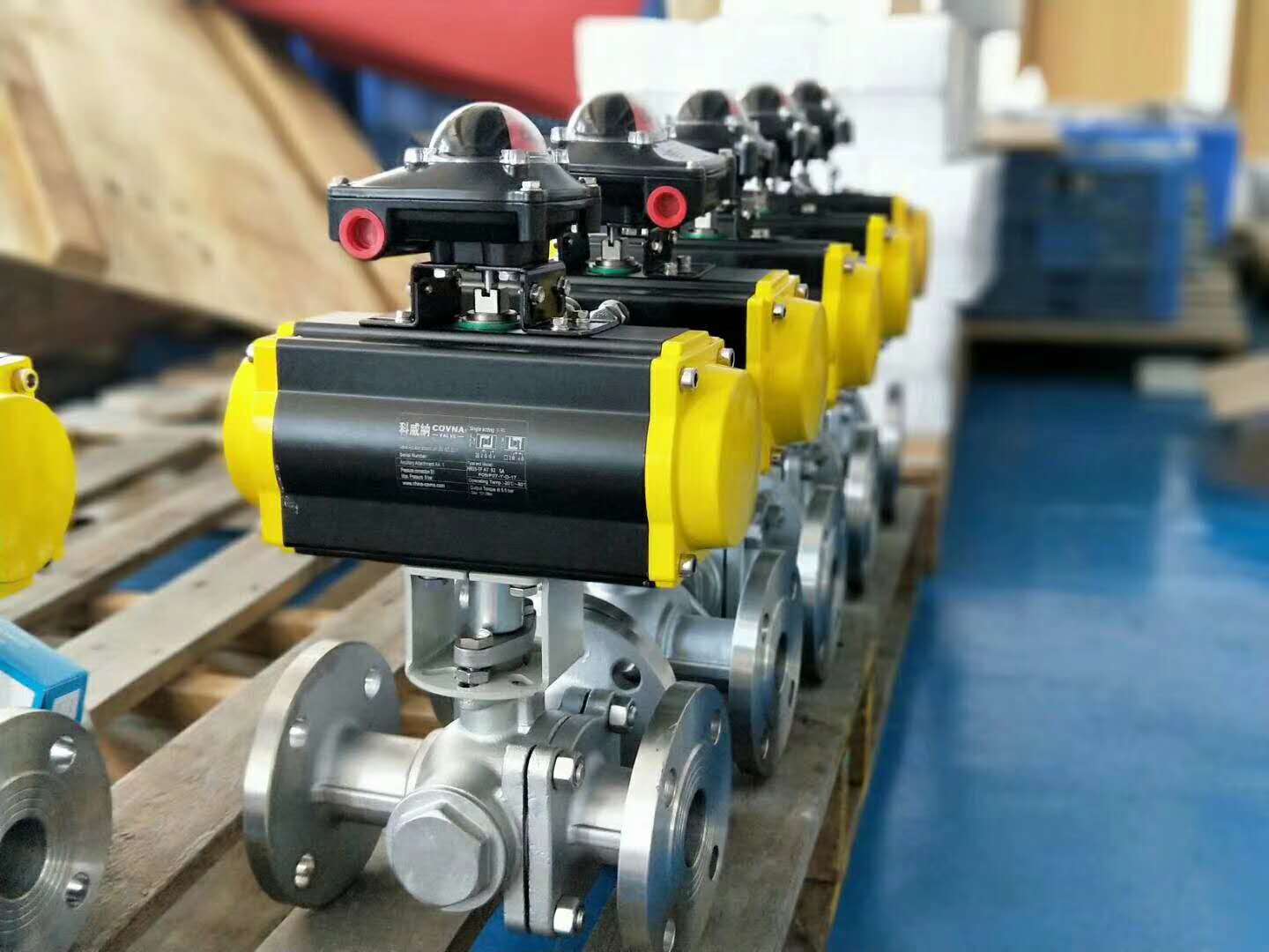 氣動(dòng)三通法蘭球閥 (5).jpg