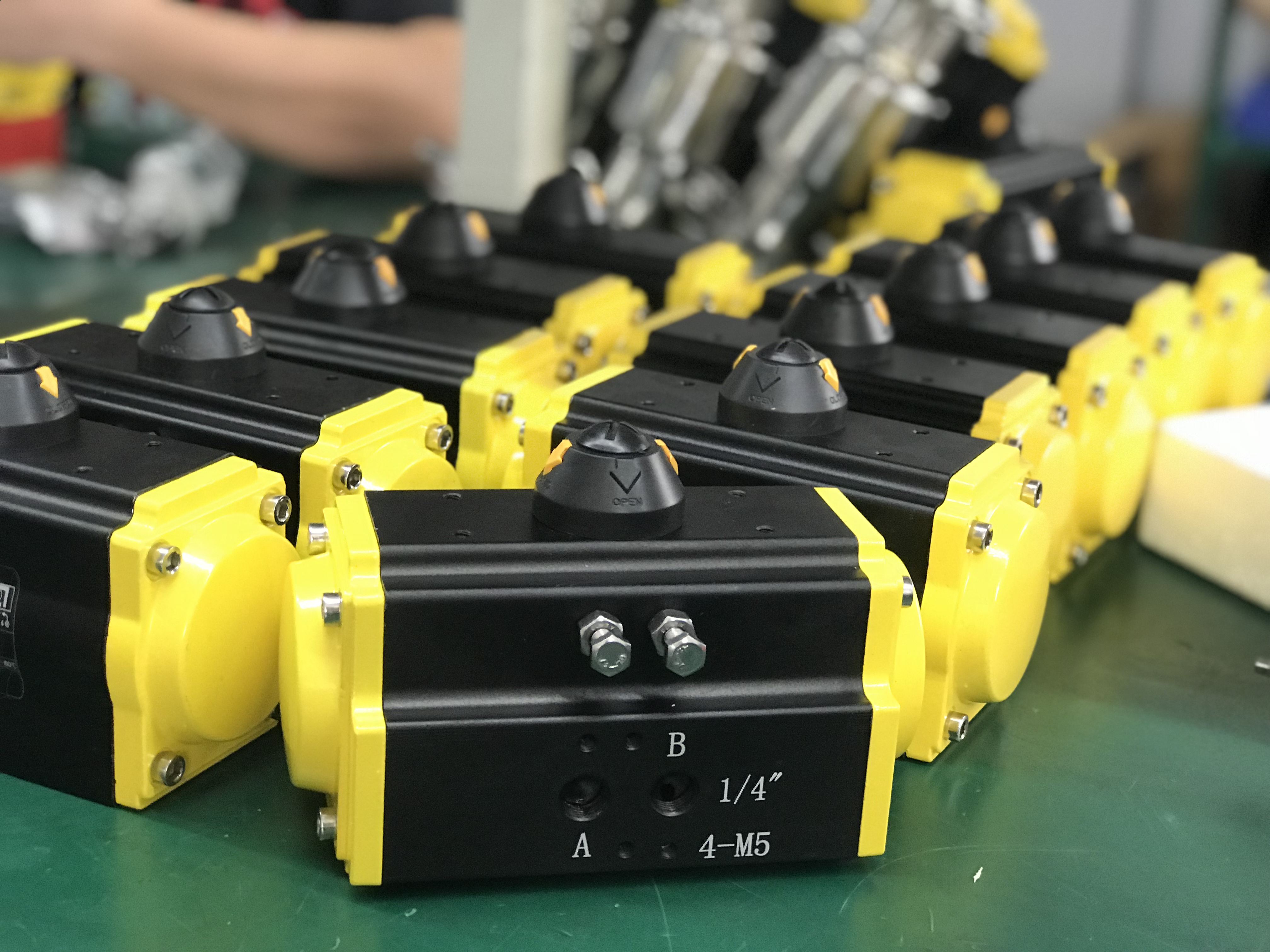 氣動閥門零配件類型及電機選型