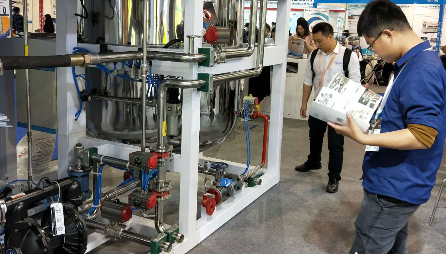 為什么很多客戶(hù)選擇電動(dòng)三片式球閥